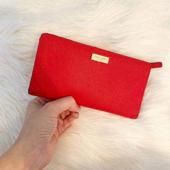 kate spade Handbags - Kate Spade Stacy Laurel Way Leather Wallet